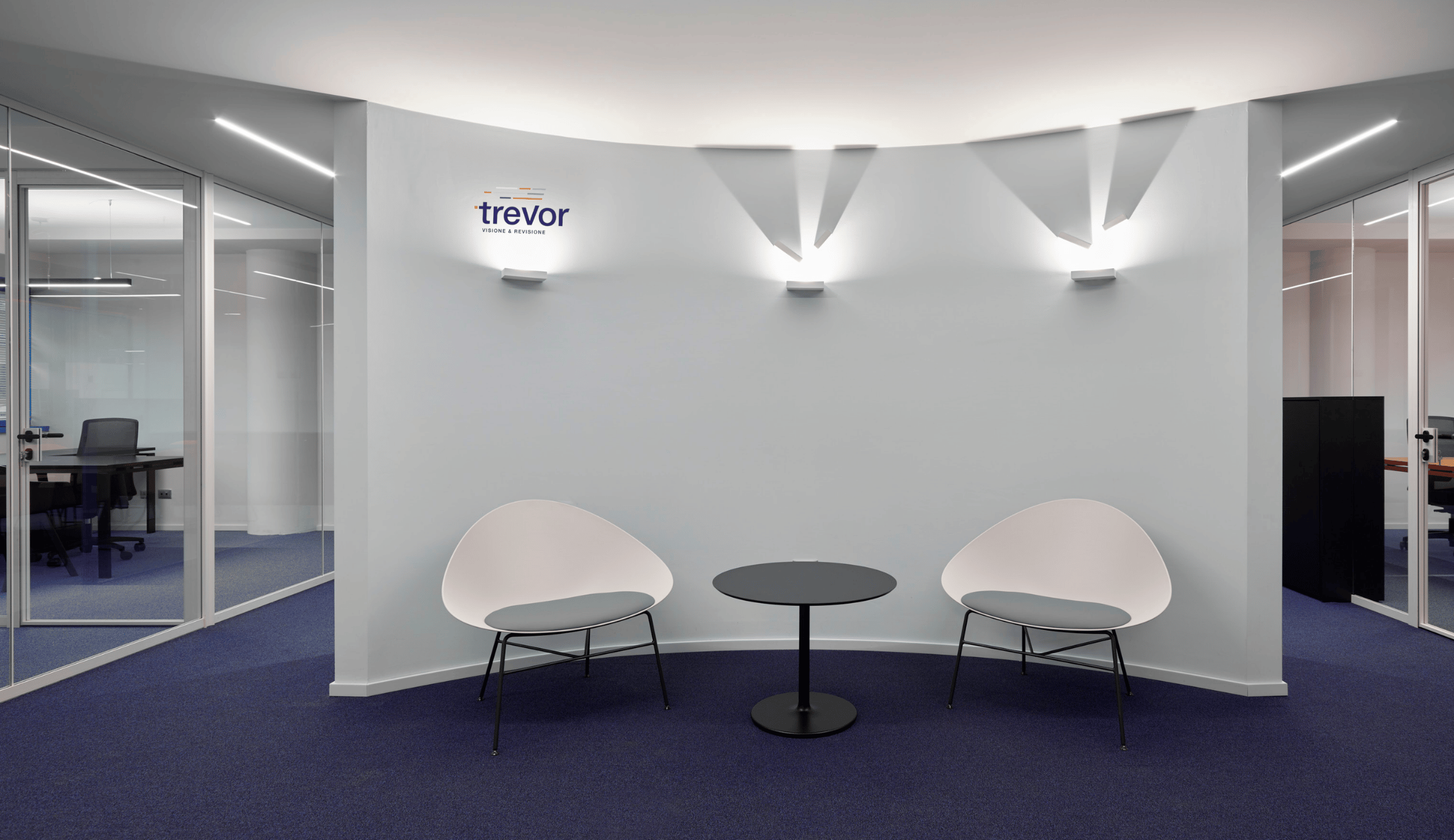 Immagine Entrata Trevor con Logo
